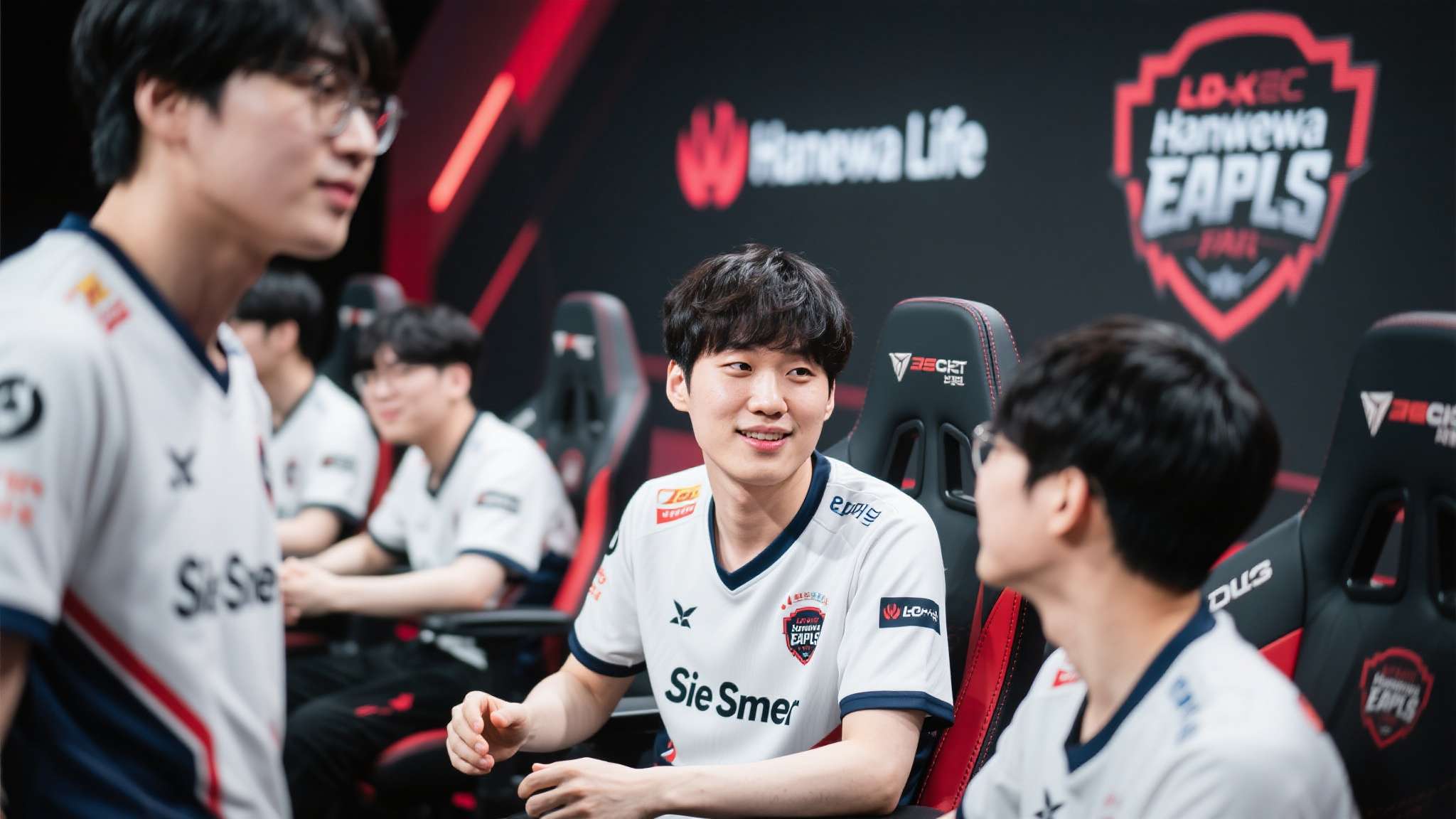 英雄联盟职业选手smeb